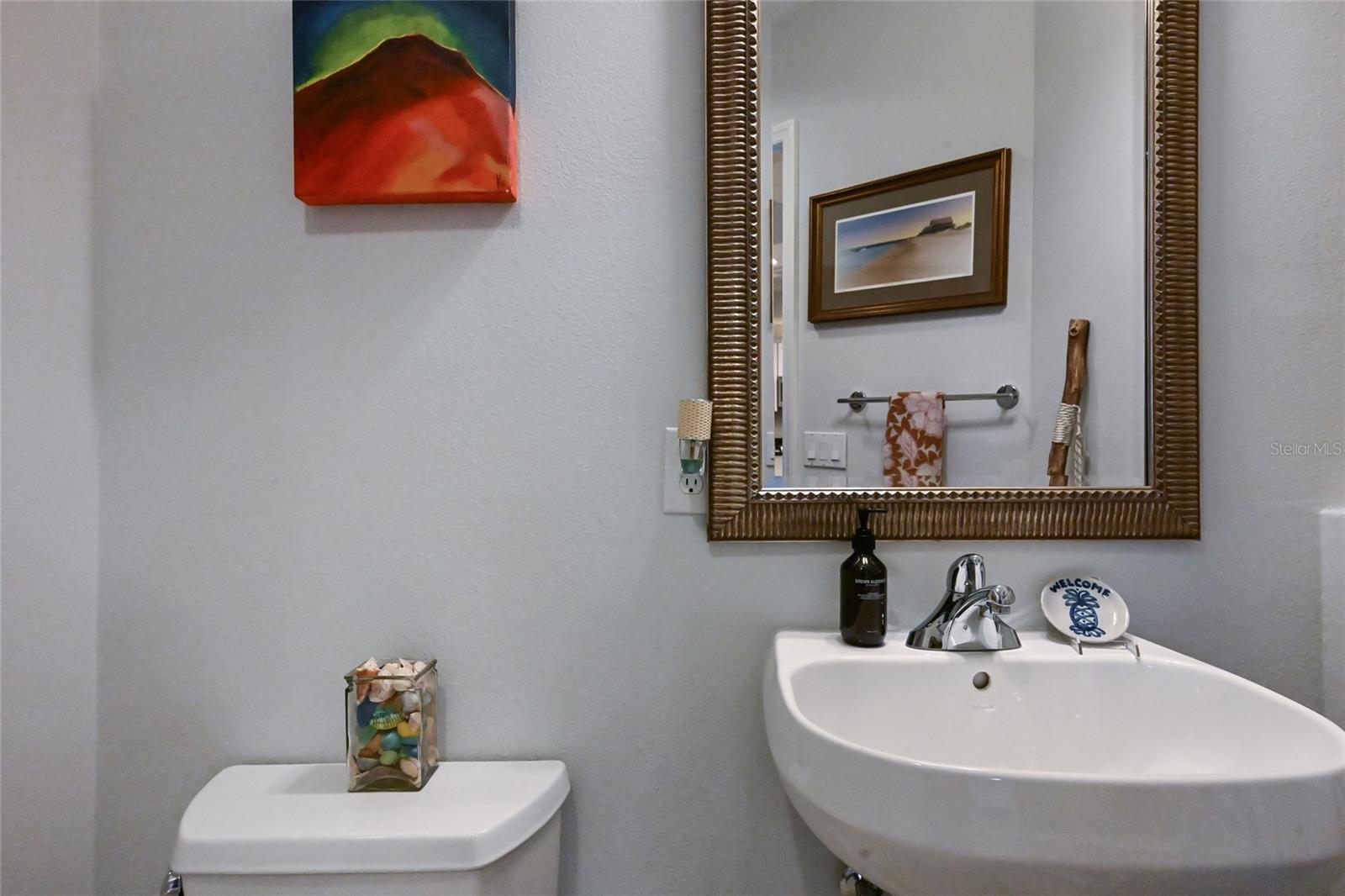 7718 LAKE VISTA CT #201