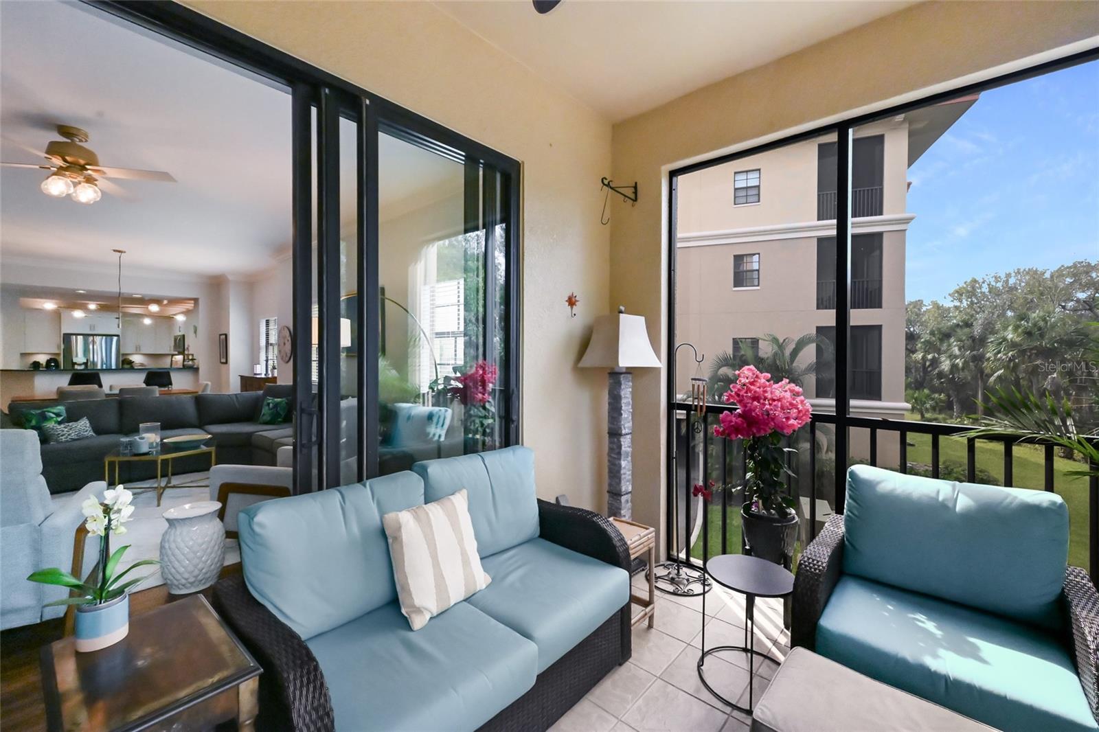 7718 LAKE VISTA CT #201