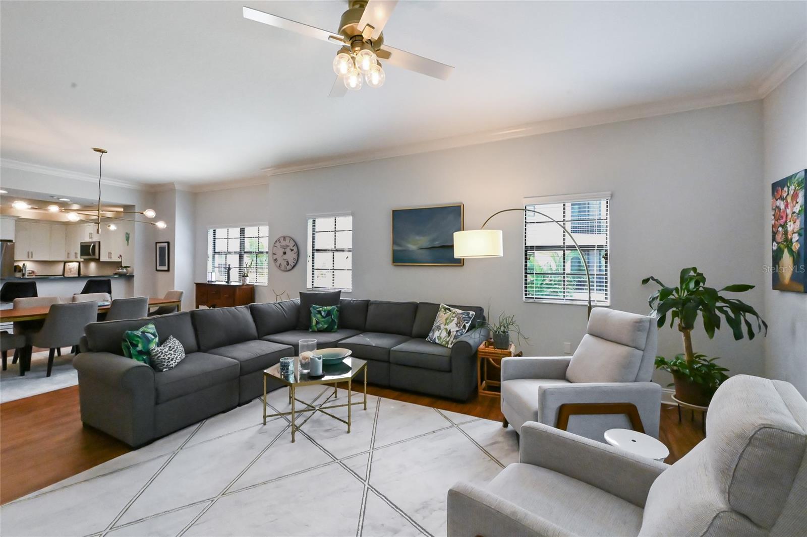 7718 LAKE VISTA CT #201