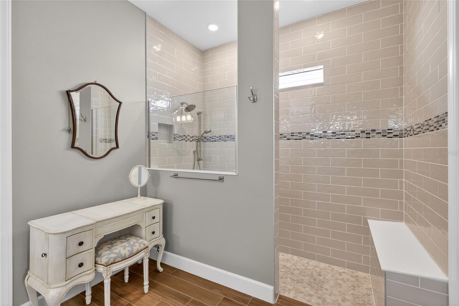 5470 SILVERSIDE PINE CT