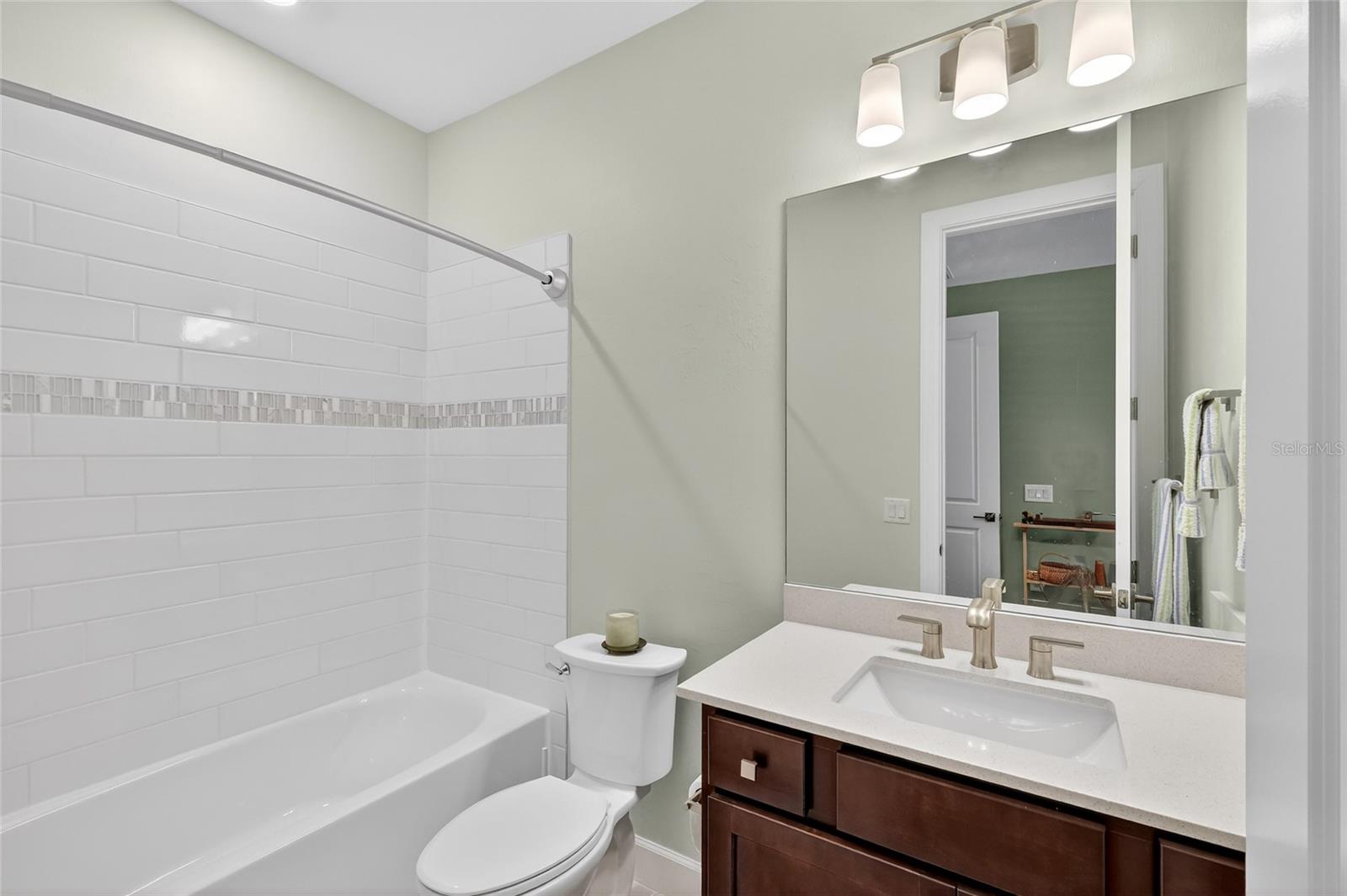 5470 SILVERSIDE PINE CT