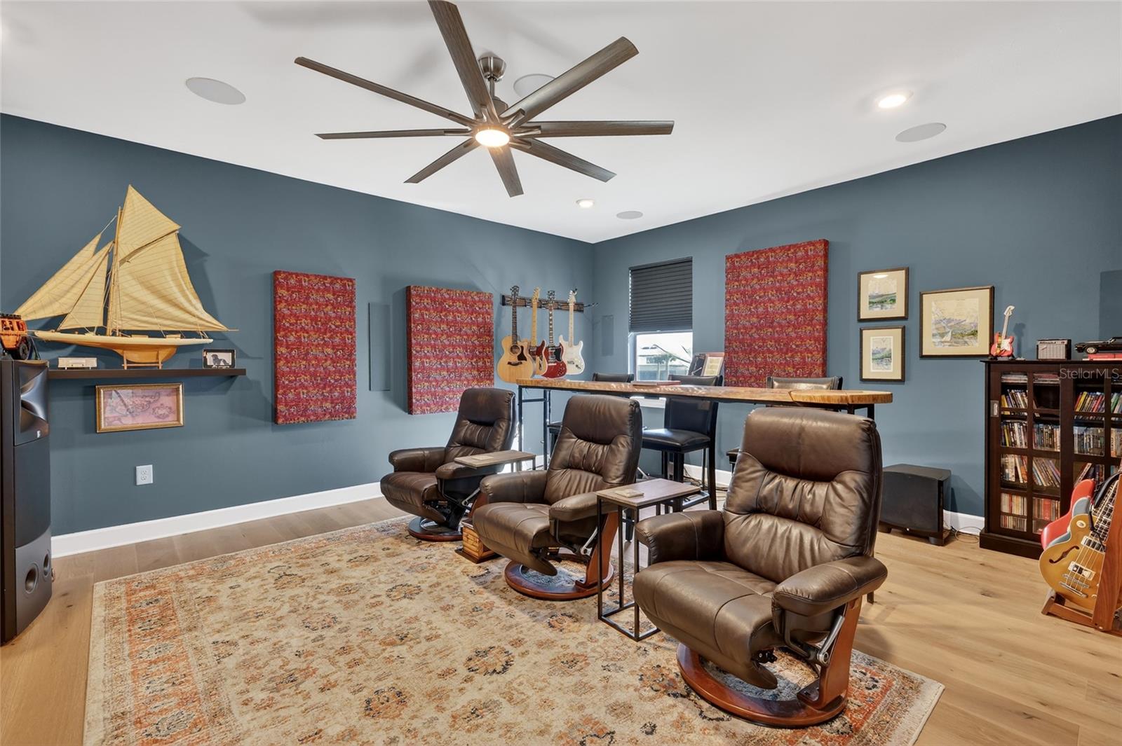 5470 SILVERSIDE PINE CT