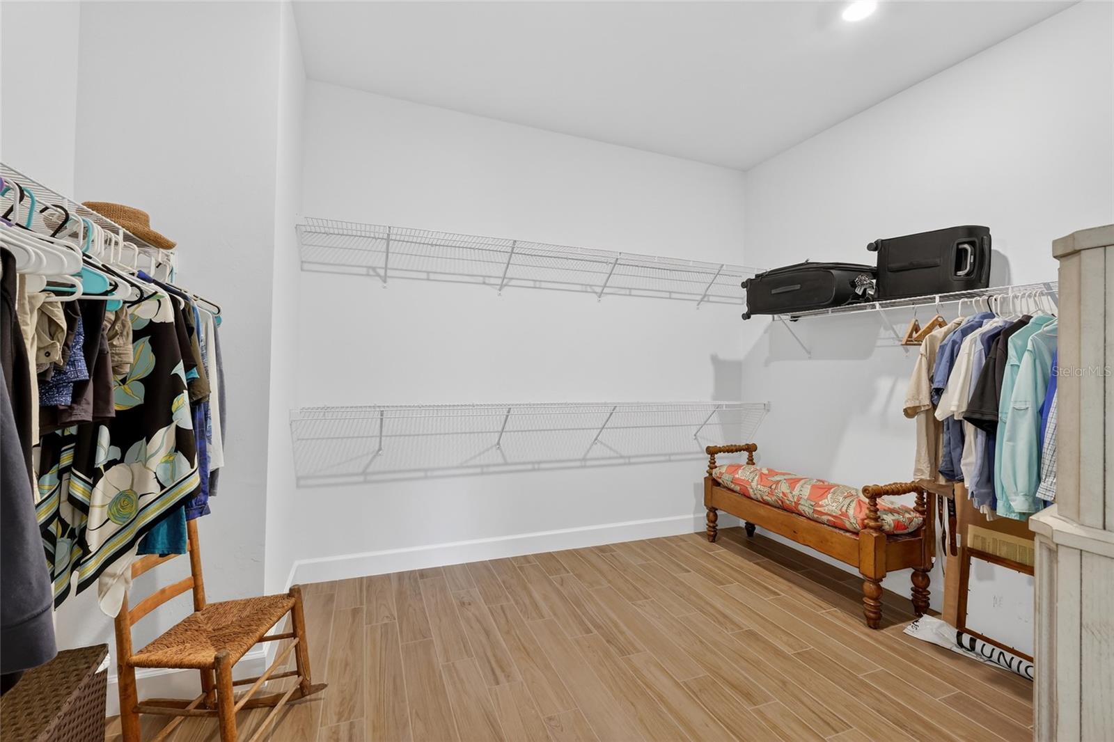 5470 SILVERSIDE PINE CT