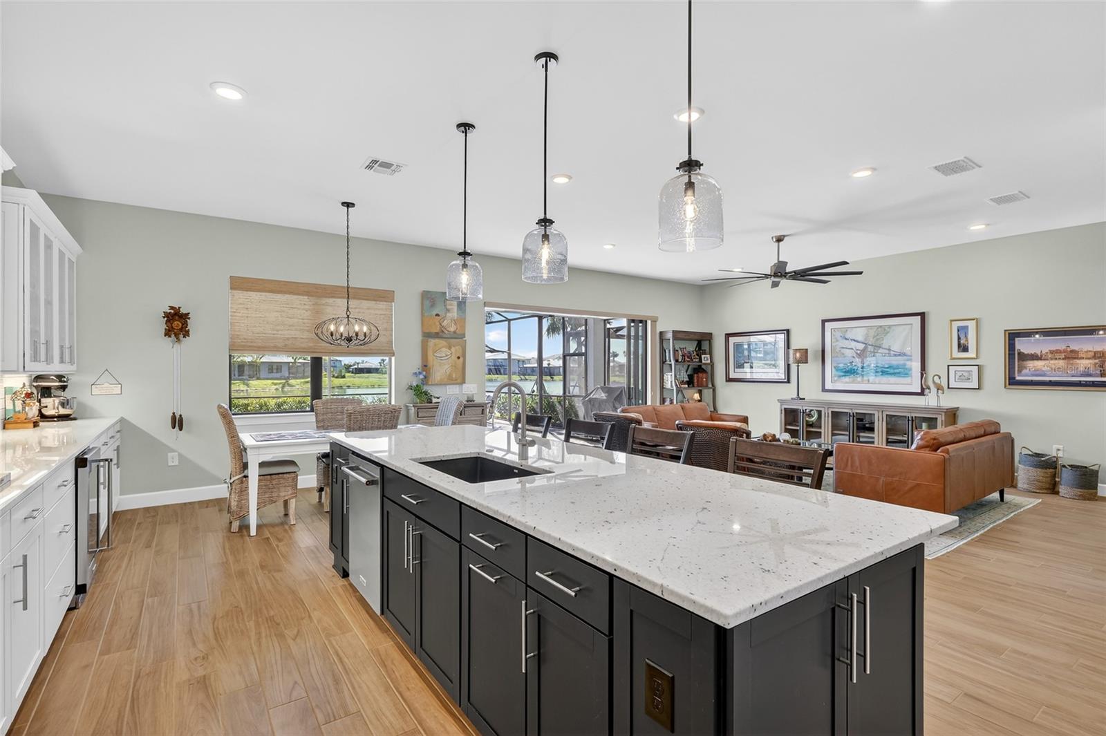 5470 SILVERSIDE PINE CT