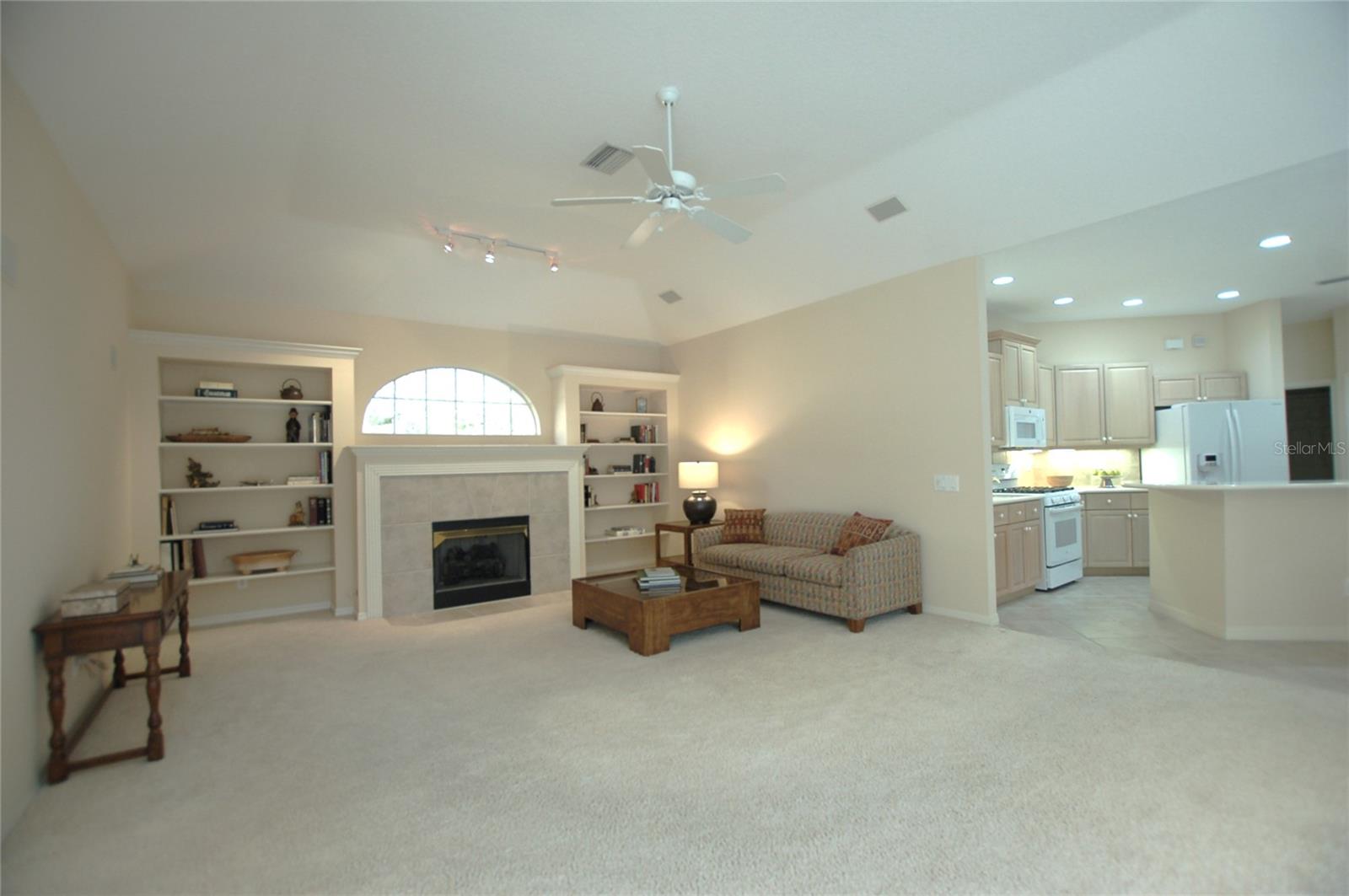 8005 WATERVIEW BLVD