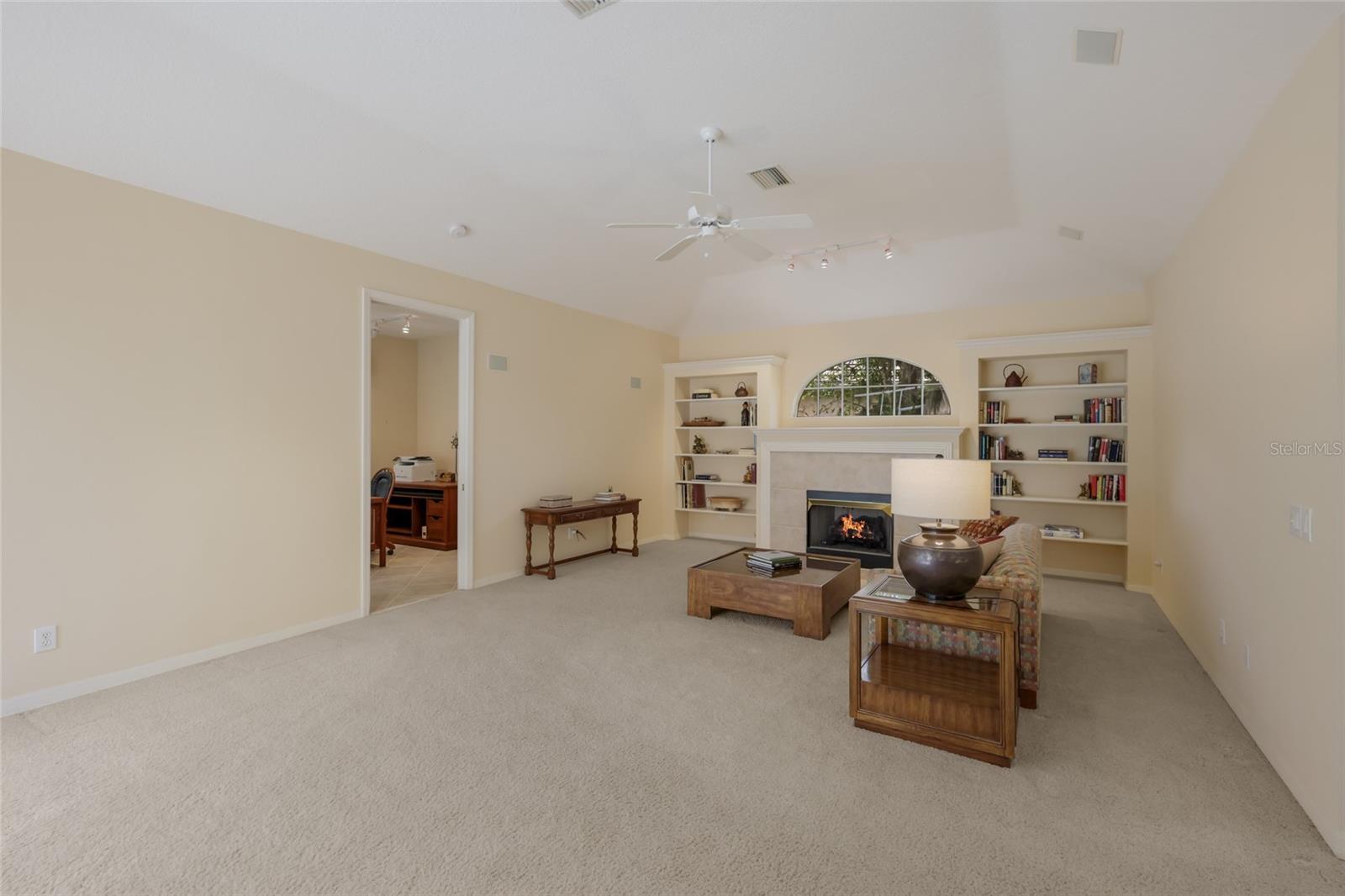 8005 WATERVIEW BLVD