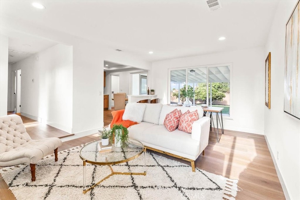 1413 S Sherrill Street