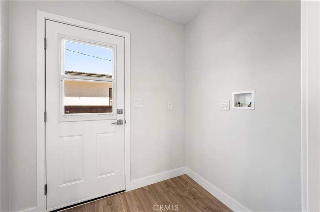 1715 E Redwood Avenue