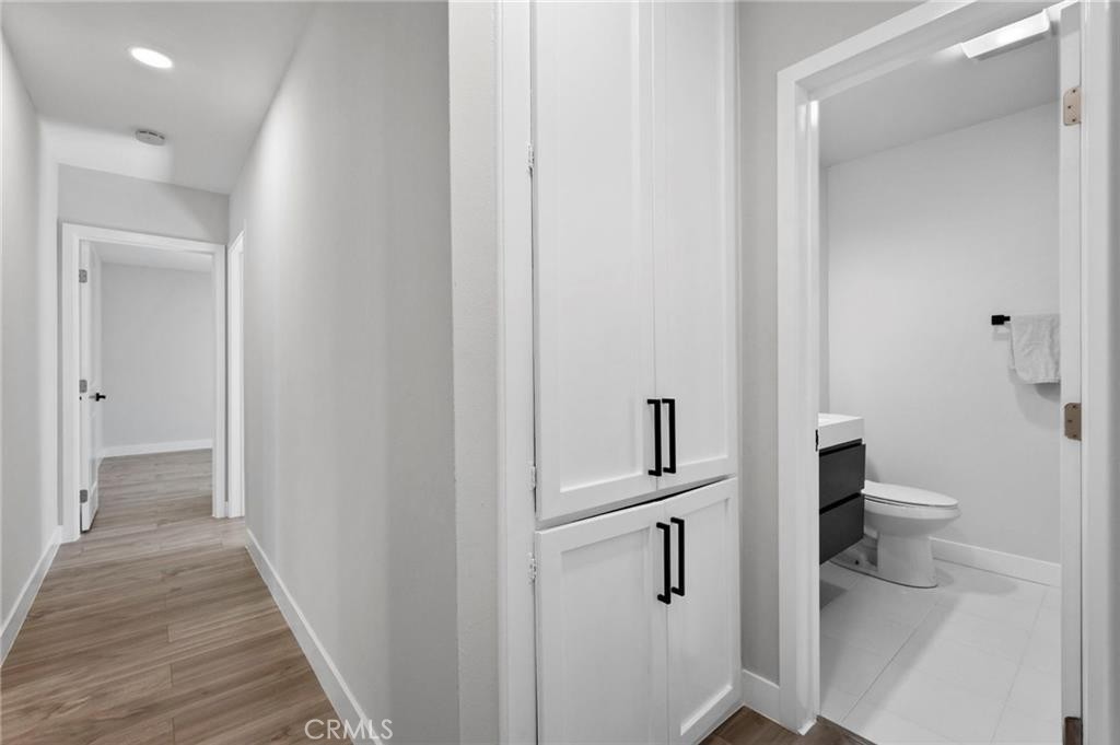 1715 E Redwood Avenue