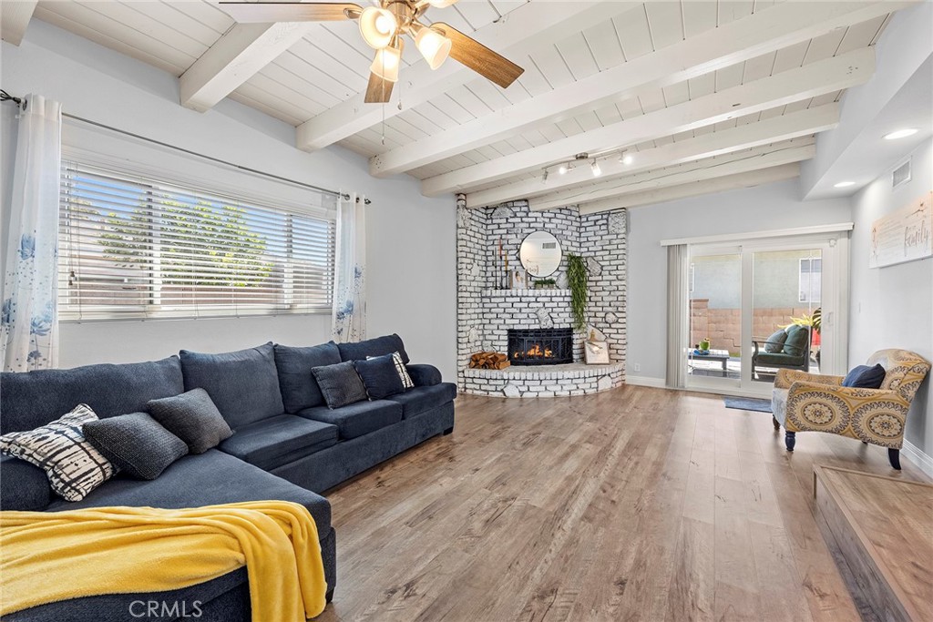 11312 Flallon Avenue