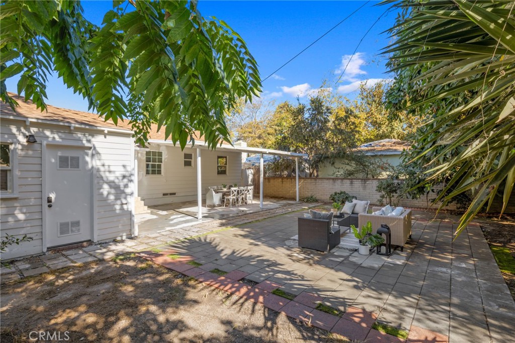 3510 W Flower Avenue