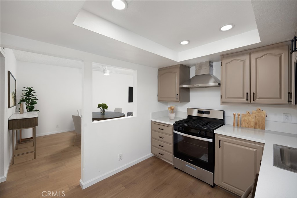 4409 Merced Avenue 15