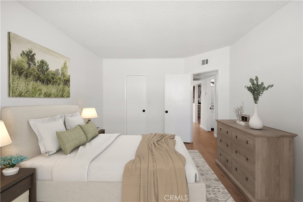 4409 Merced Avenue 15