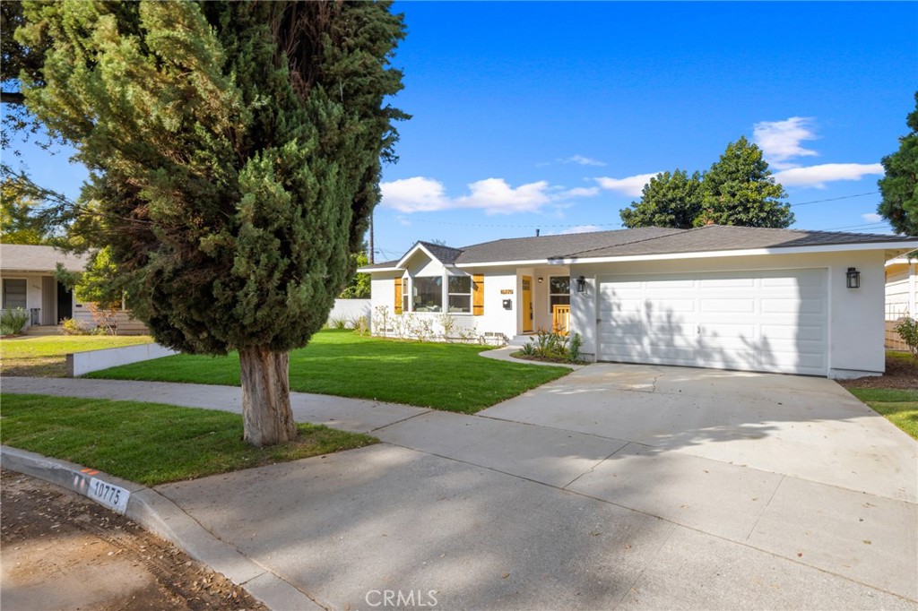 10775 Daineswood Drive