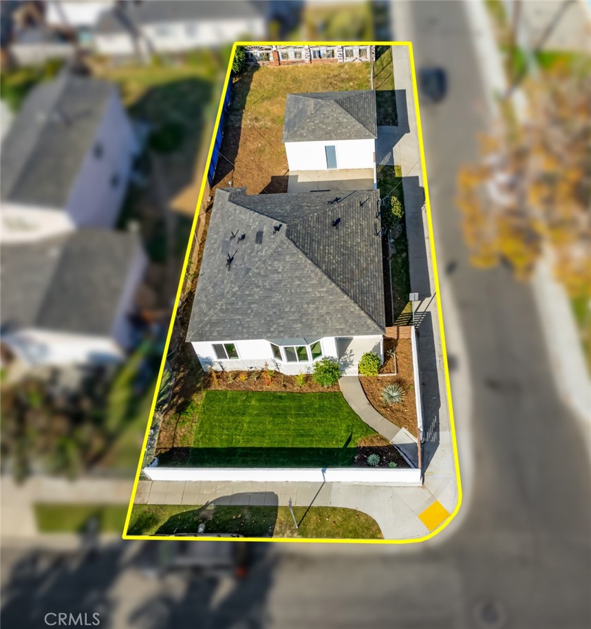 1911 E San Vincente Street