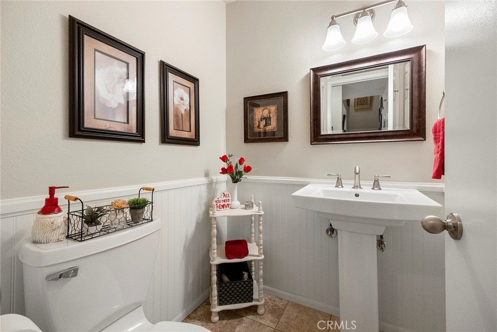 900 W Sierra Madre Avenue 151