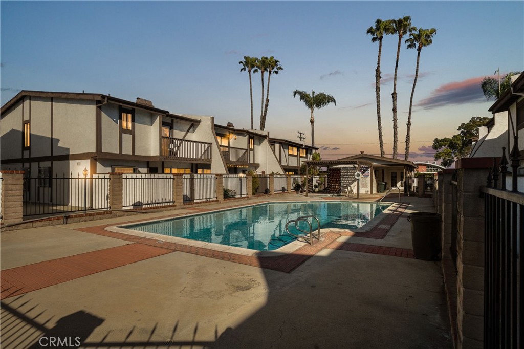 14551 Cerise Avenue 18