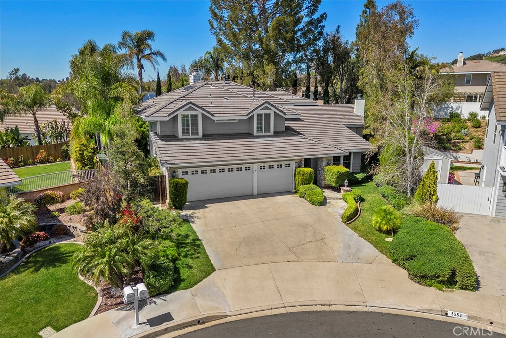 5553 Avenida Florencia