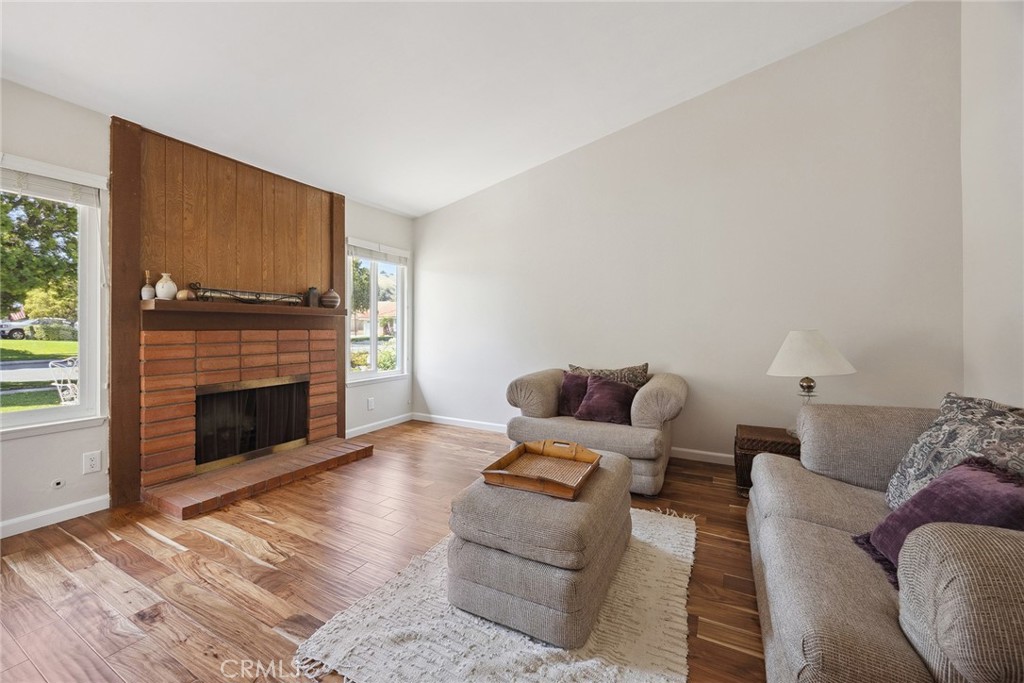 7614 E Woodsboro Avenue