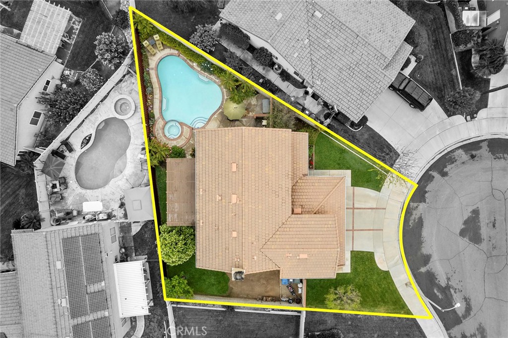 29570 Silver Buckle Court