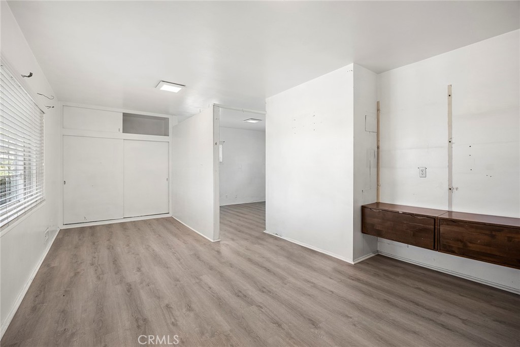 2976 Las Flores Avenue