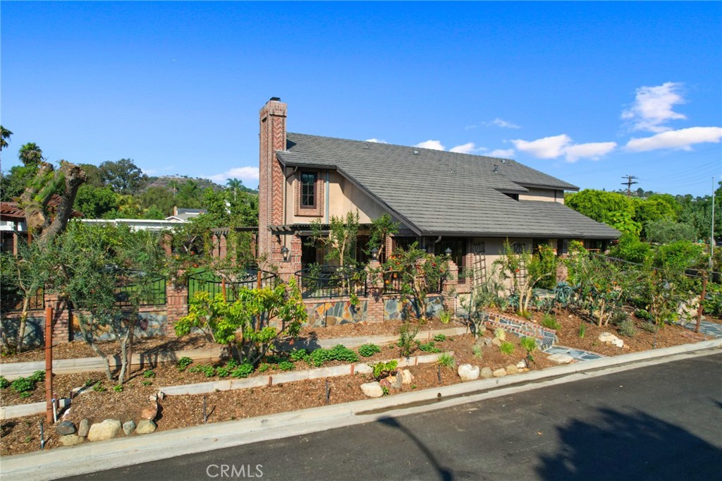 19421 Lemon Hill Drive