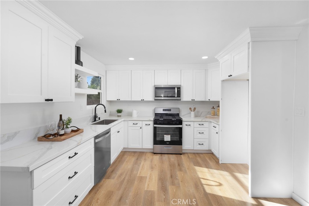 9530 Underwood Street