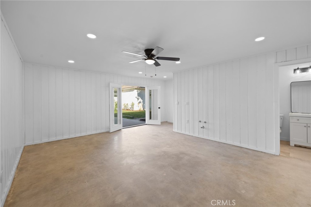 9530 Underwood Street