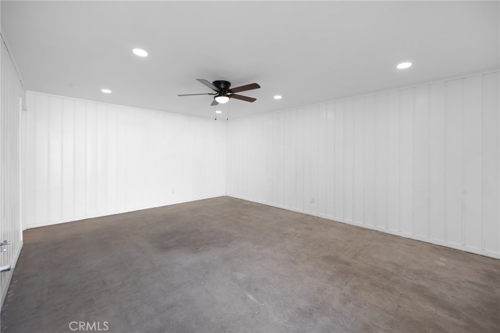 9530 Underwood Street