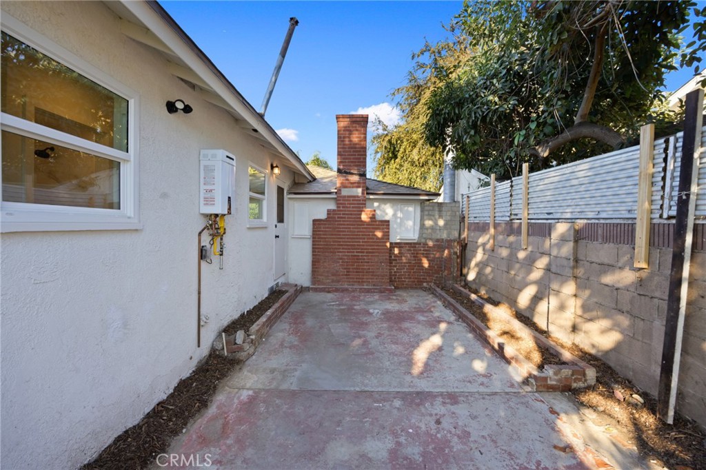 9530 Underwood Street