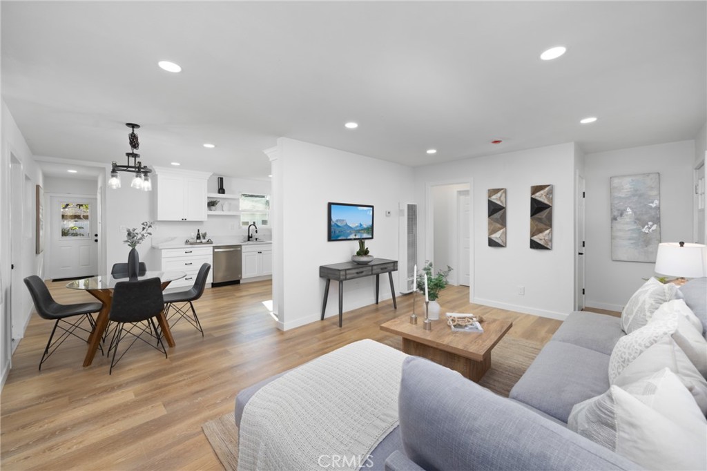 9530 Underwood Street