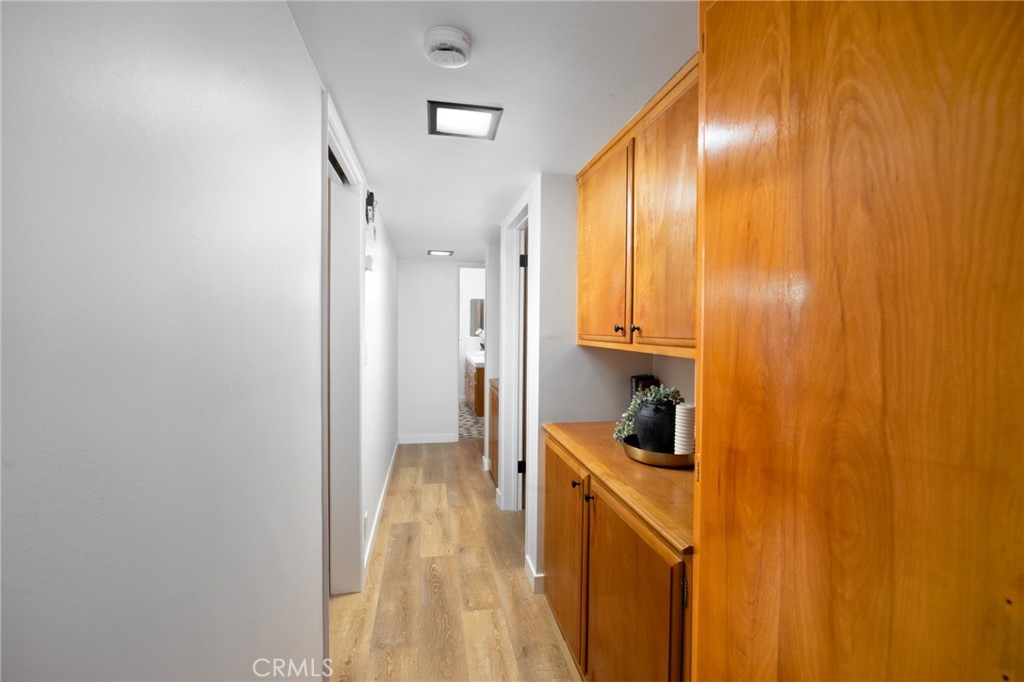 1043 S Grevillea Avenue