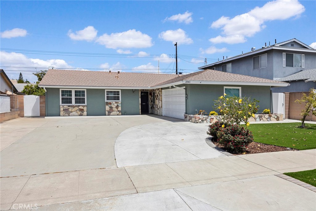 2341 E Monroe Avenue