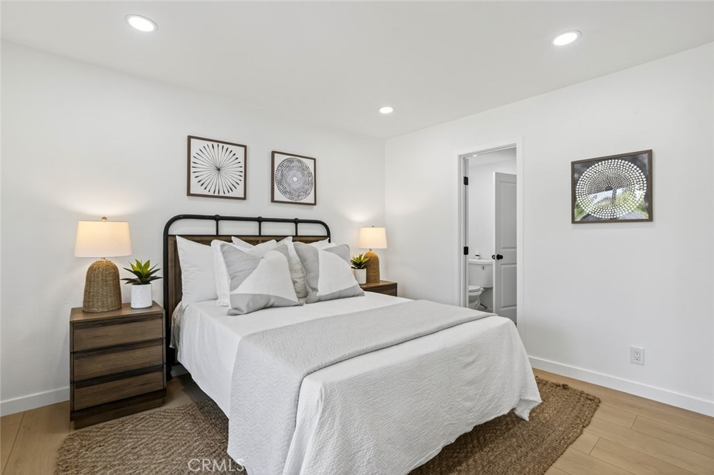 17978 Gallineta Street