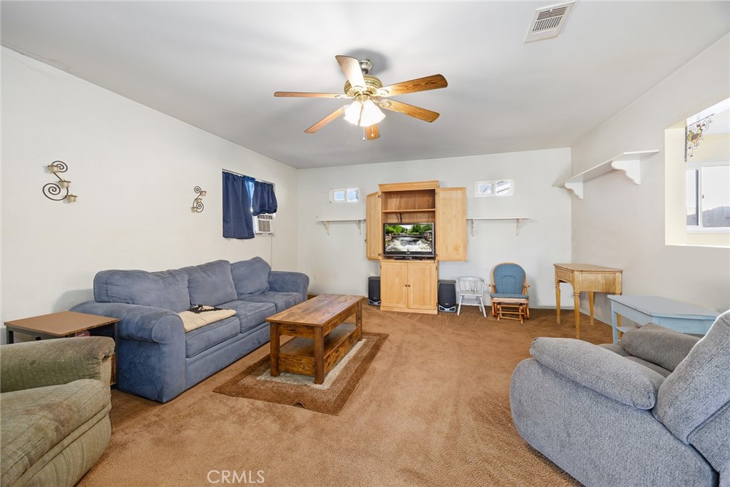 10421 Longden Street