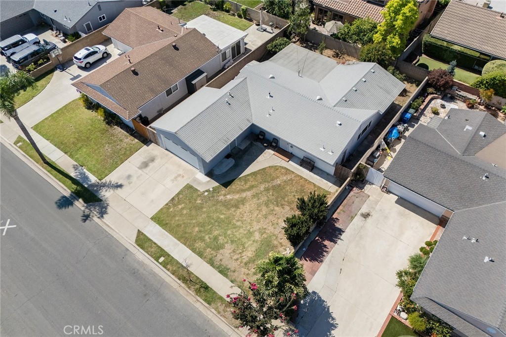 10421 Longden Street