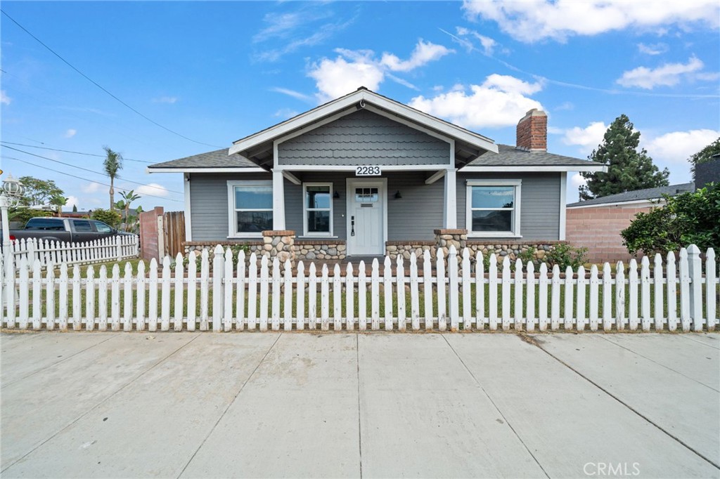 2283 N Batavia Street