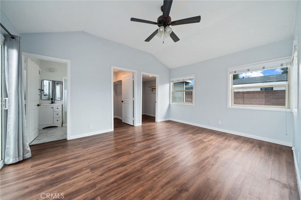 2283 N Batavia Street