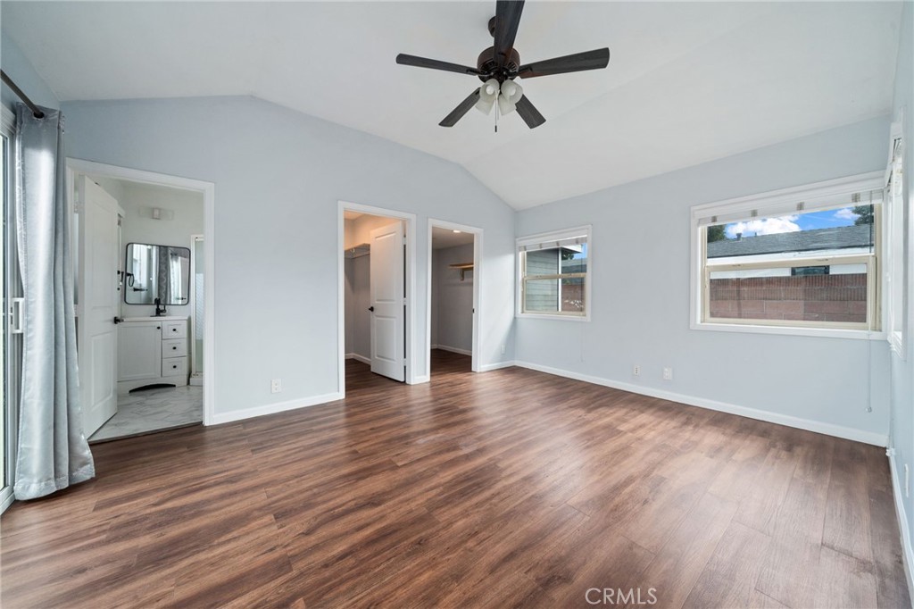 2283 N Batavia Street