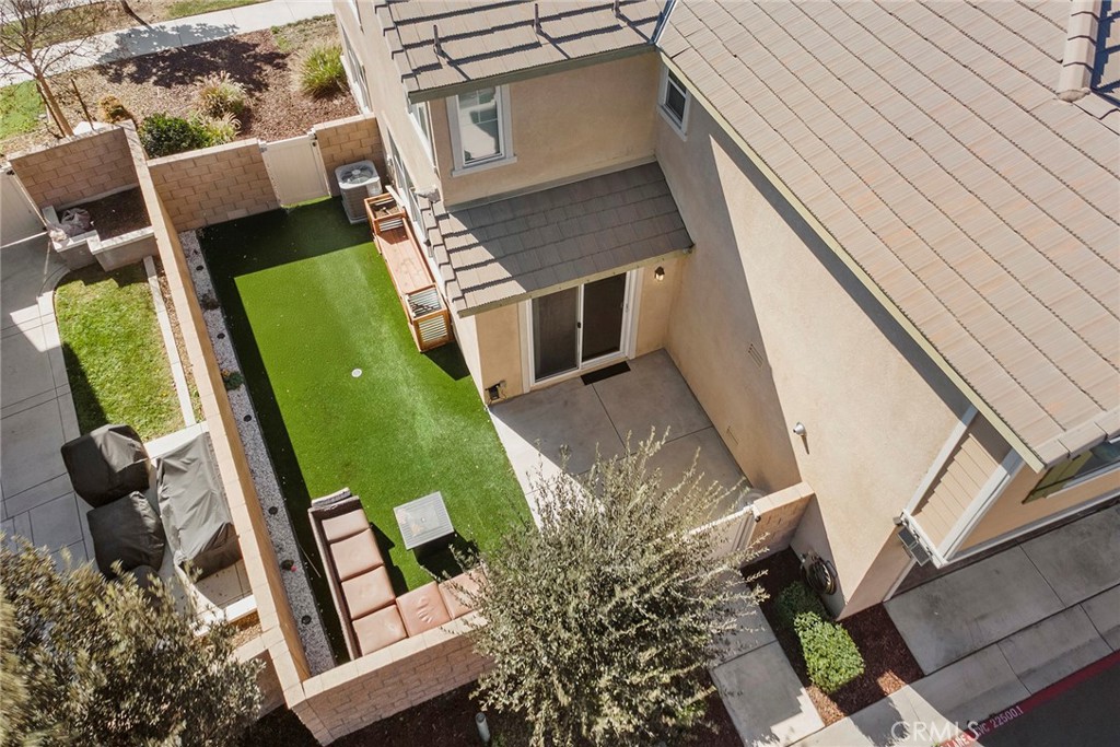 5061 S Centennial