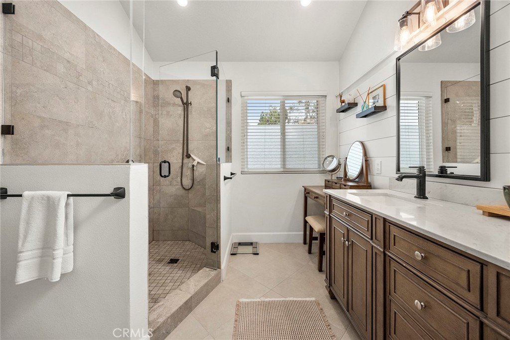 311 N Deep Spring Rd