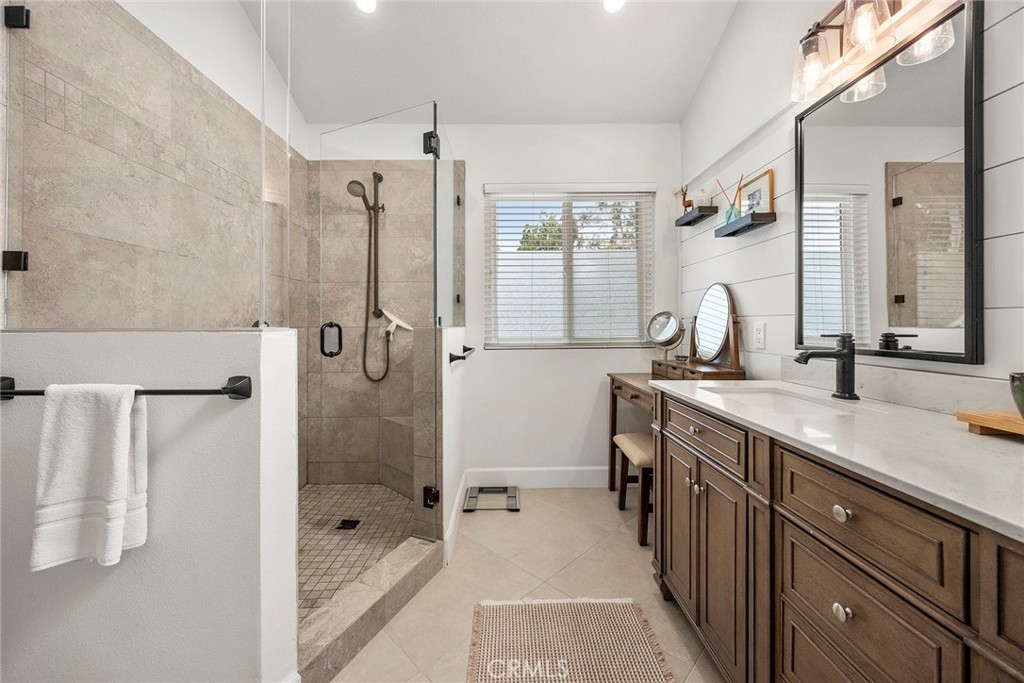 311 N Deep Spring Rd