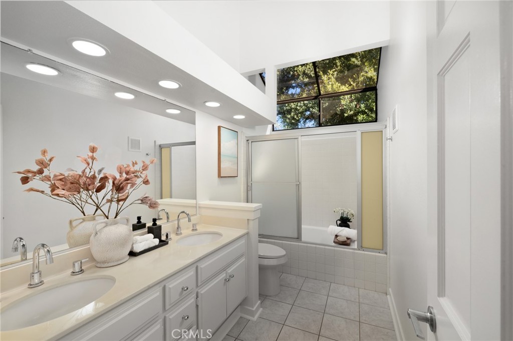 17202 Corbina Ln 202