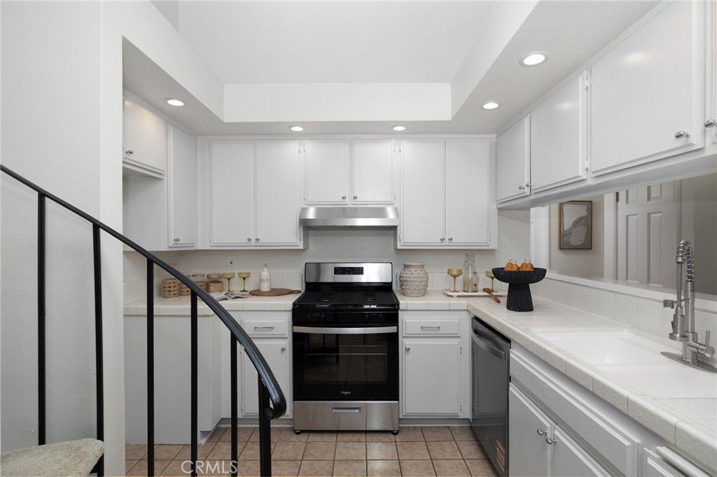 17202 Corbina Ln 202