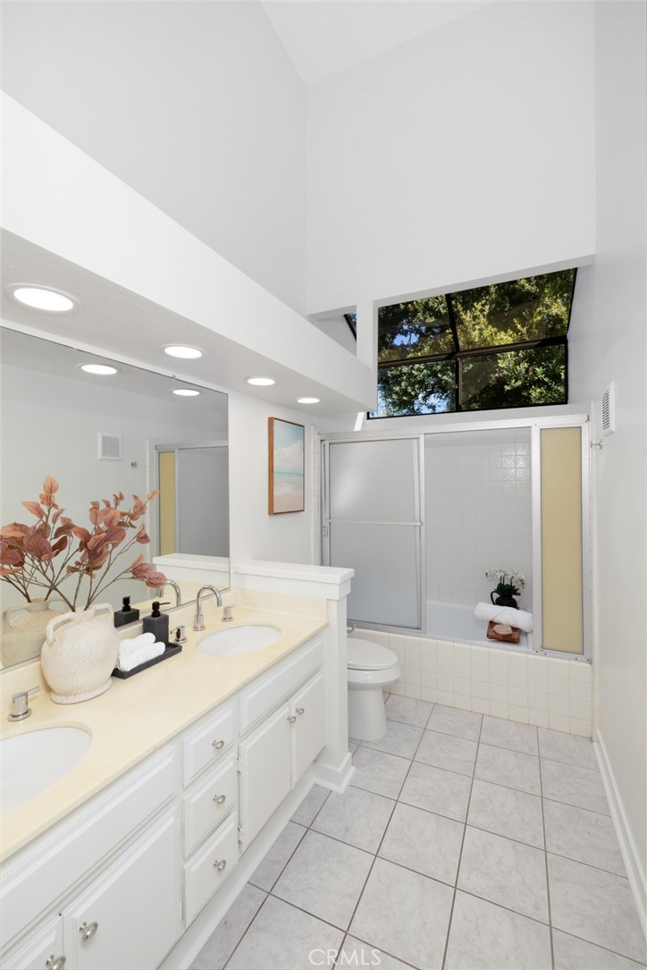 17202 Corbina Ln 202