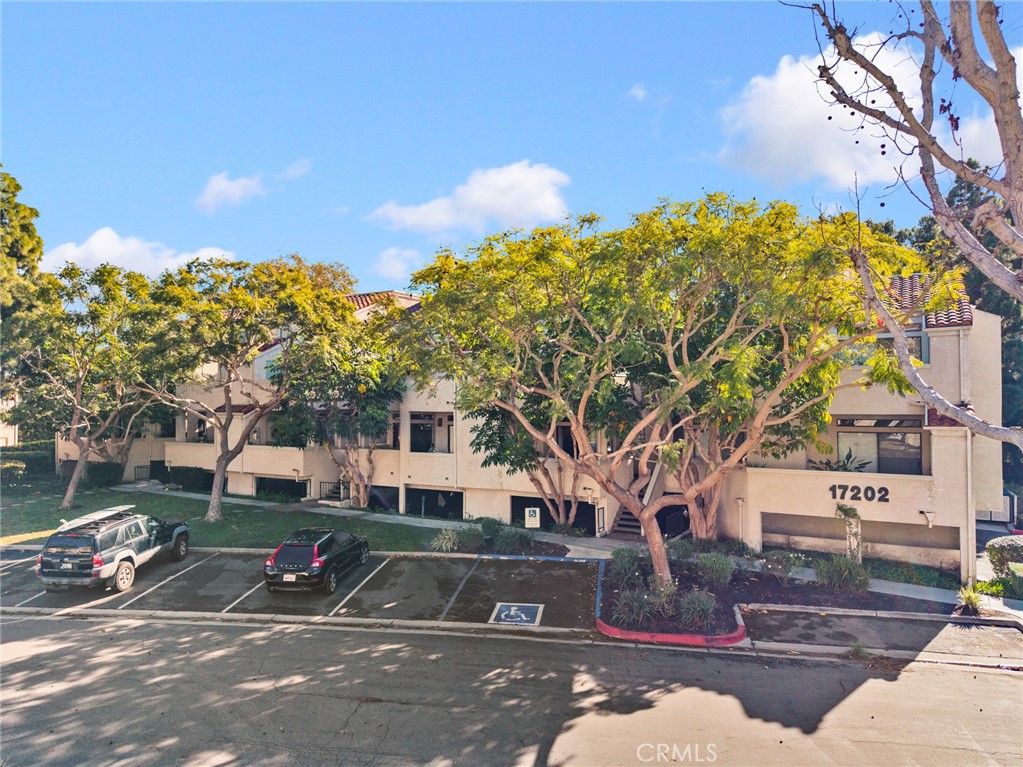 17202 Corbina Ln 202