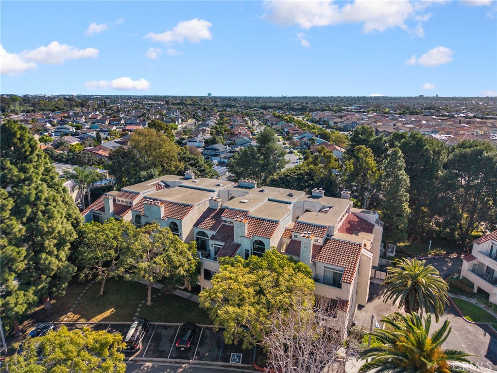 17202 Corbina Ln 202