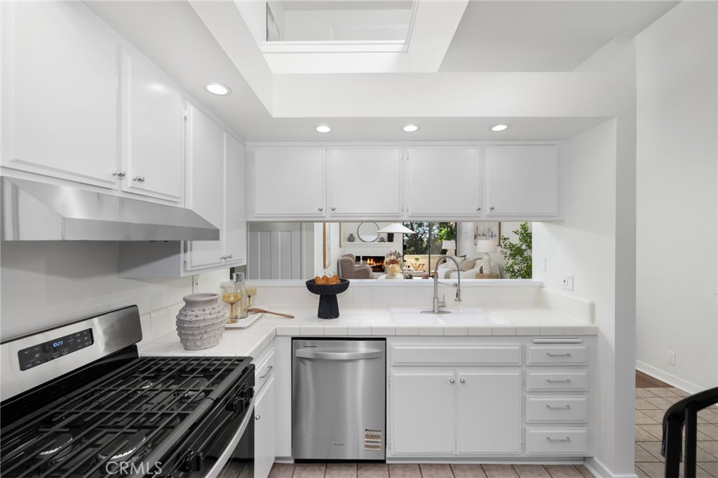 17202 Corbina Ln 202