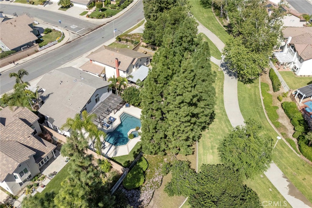 331 N Deep Spring Rd