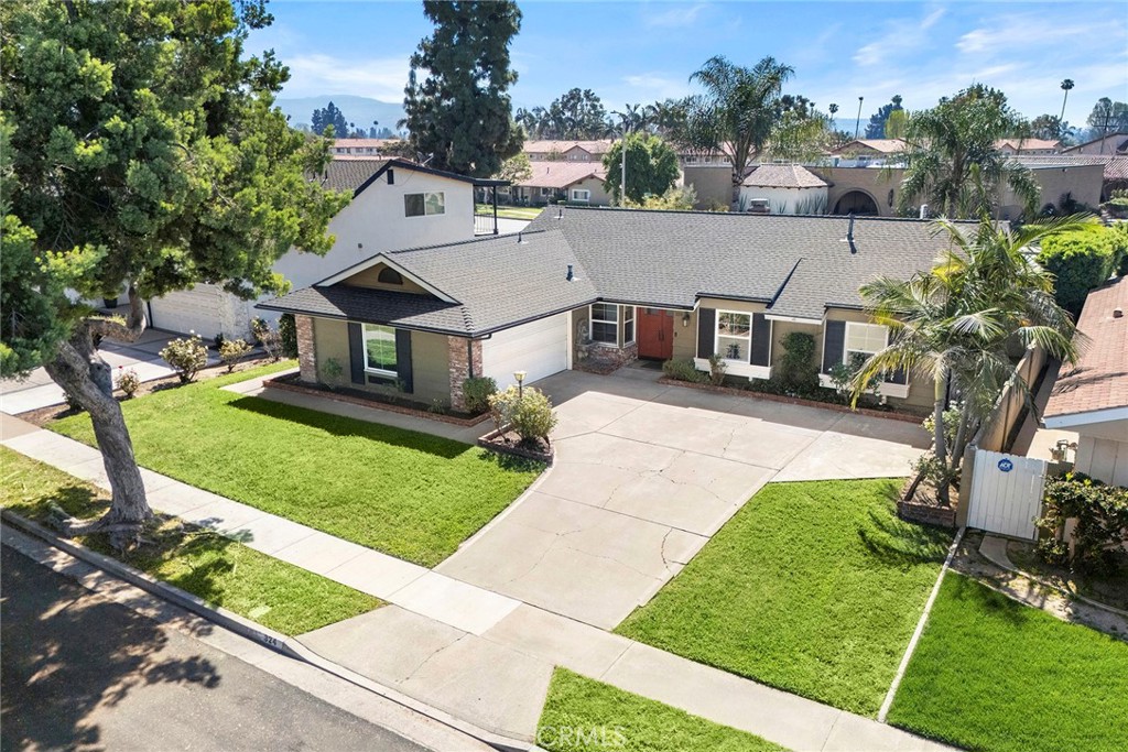 324 Rio Grande Ave